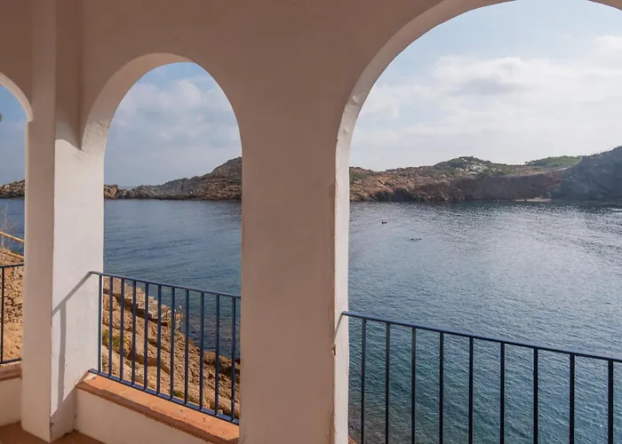 3 Bedroom In First Sea Line In Sa Tuna H02 *