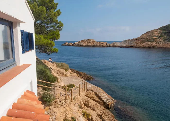 Apartment 3 Bedroom In First Sea Line In Sa Tuna H02 Begur
